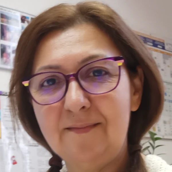 Éva