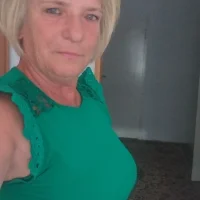 Éva