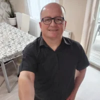 István