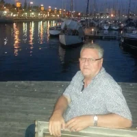 Péter, 73 éves Budapesti társkereső
