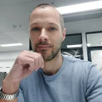 Ádám