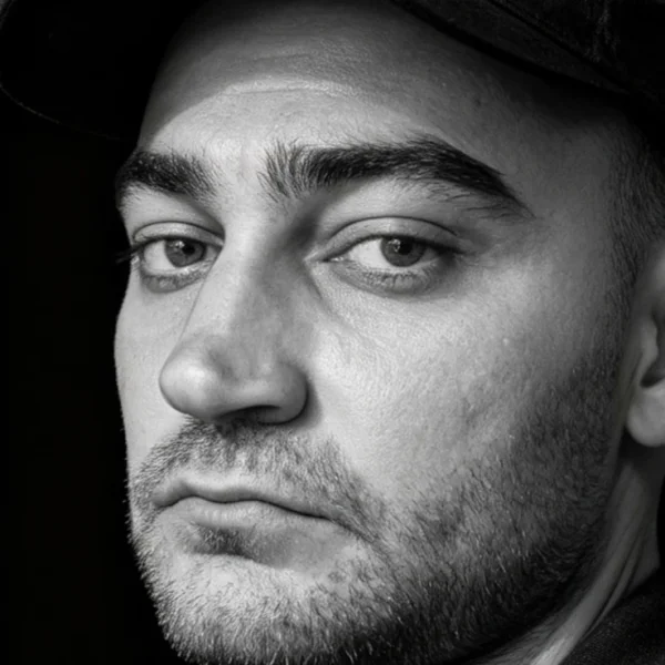 Tamás