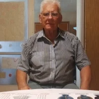 ANDRÁS, 72 éves Budapesti társkereső