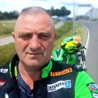 Miki54, 55 éves Pécsi társkereső