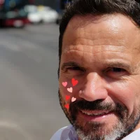 Zéno, 58 éves Budapesti társkereső