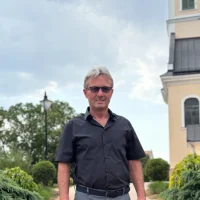 Béla