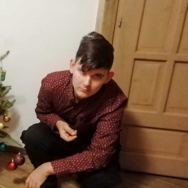 Skirthunterboy18