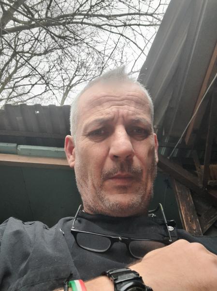 István