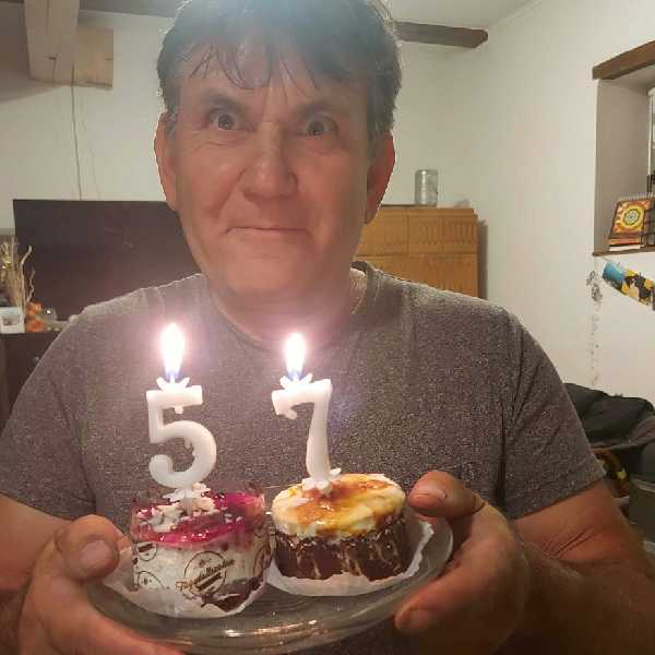 László