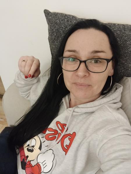 Éva
