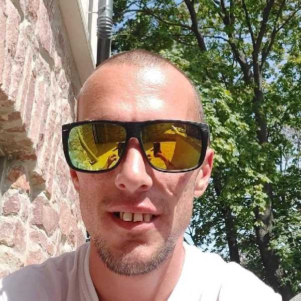Dániel
