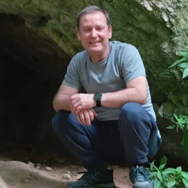 Tamás