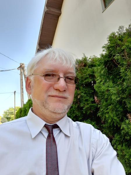 János