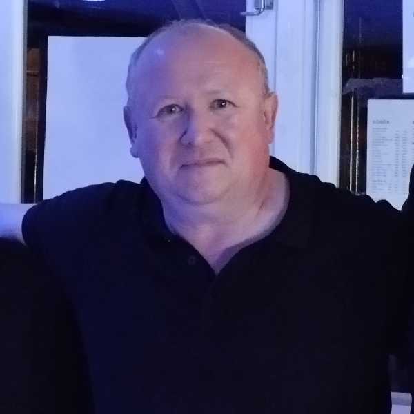 András
