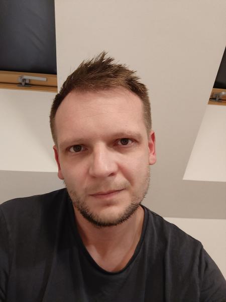 Tamás