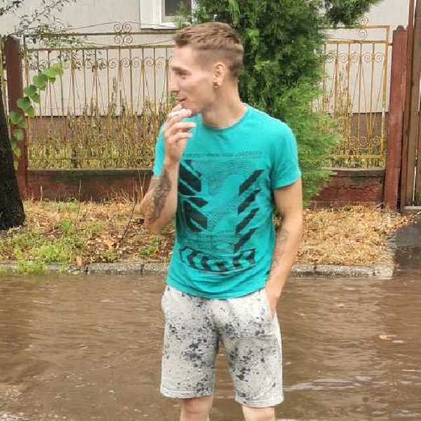 Tamás