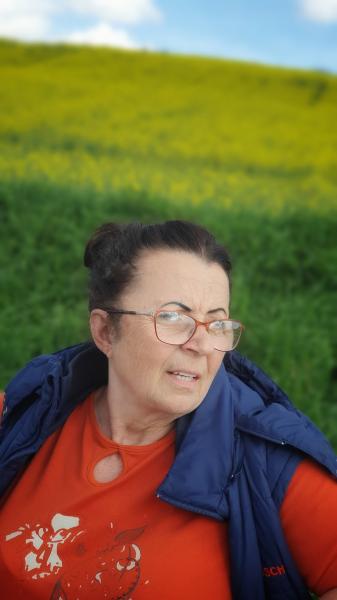 Éva