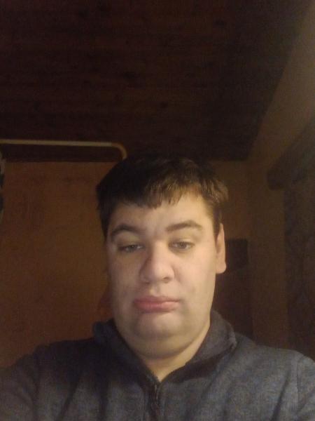 István 32