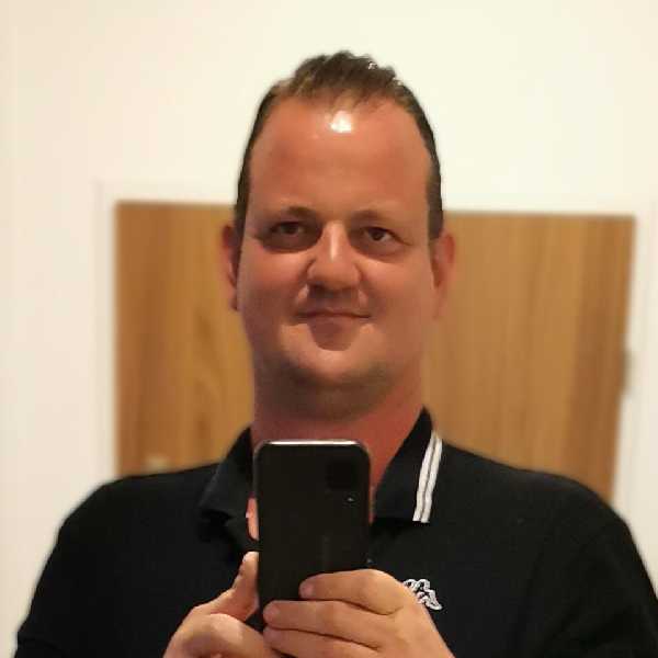 Péter