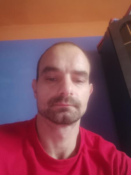 László