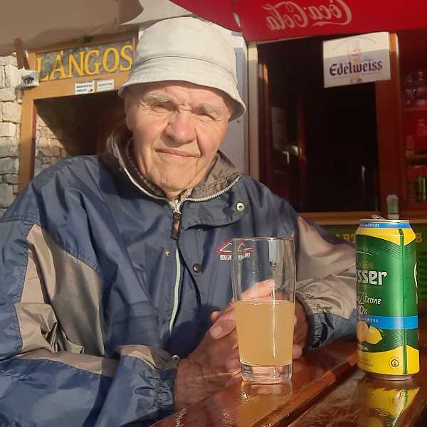 István