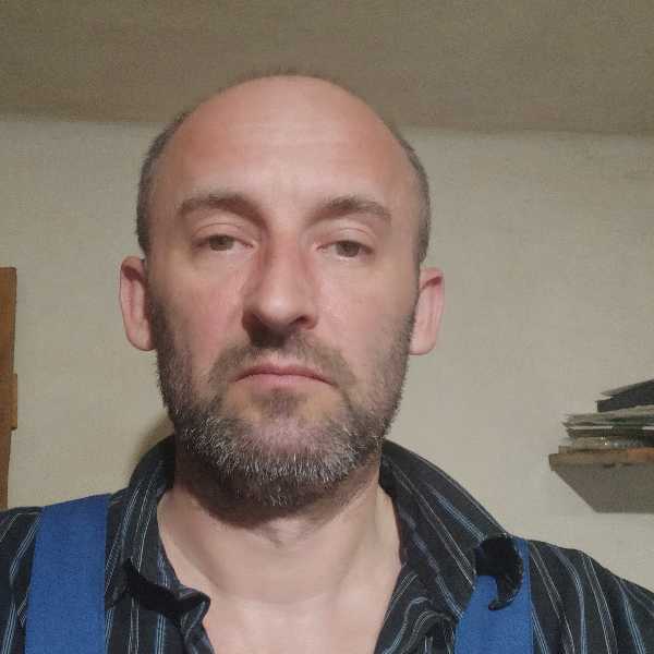 László