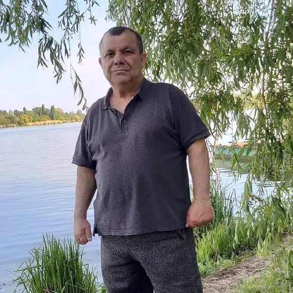 Béla