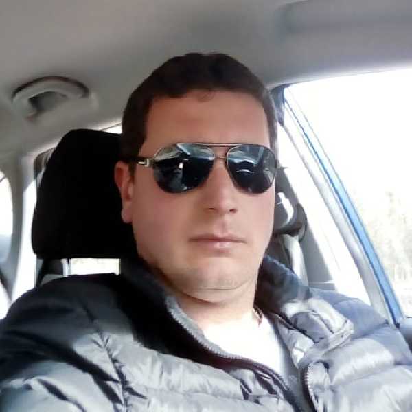 Zoli