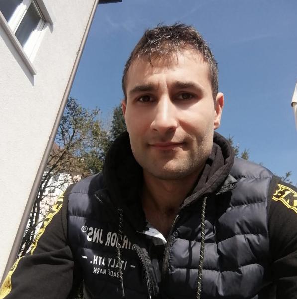Zoli