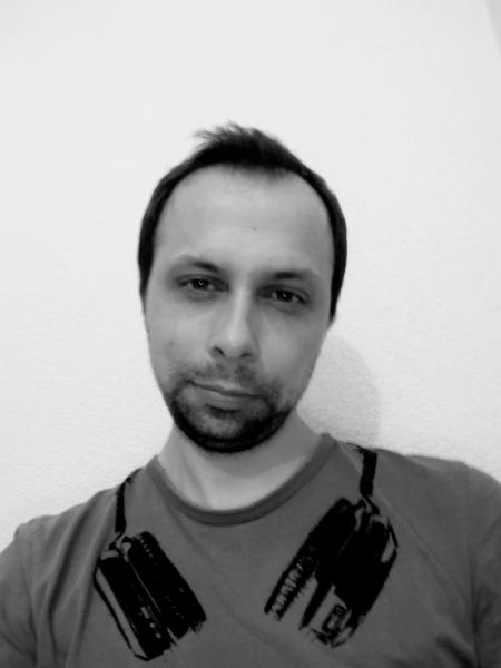 Valentin Sz