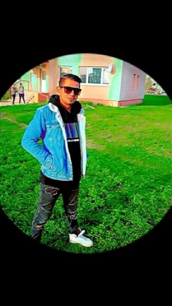 Robert24