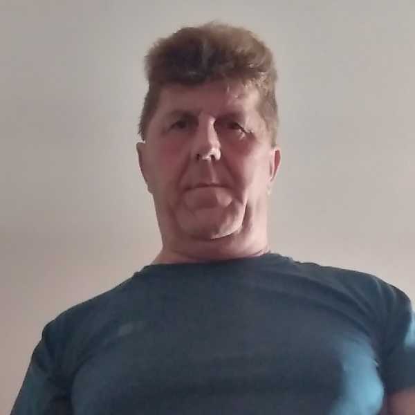 László