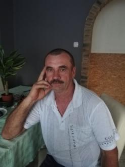 István