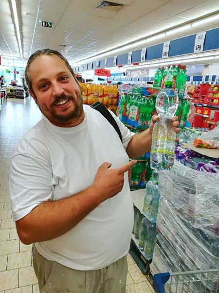János