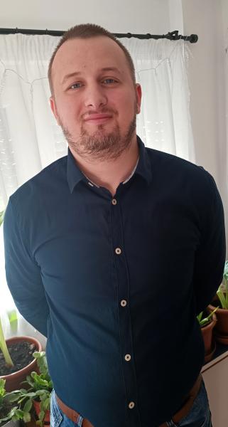Tamás