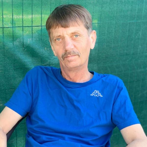 istván