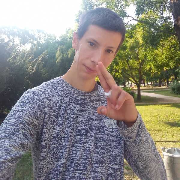 Tamás