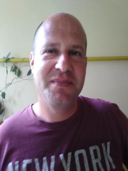 László